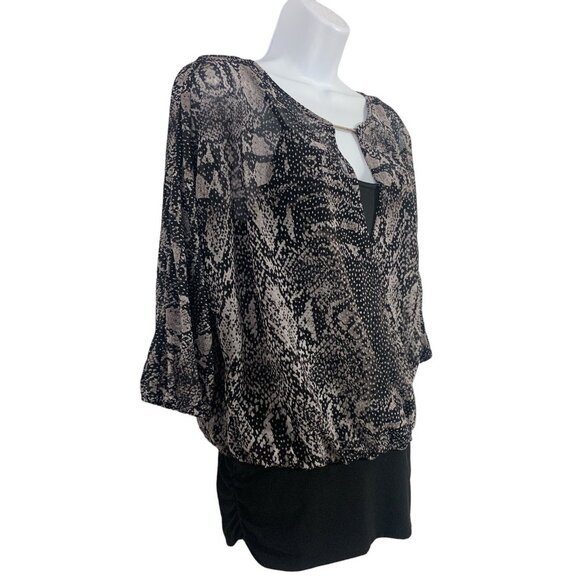 Jennifer Lopez Womens Small Snake Print Blouse With Keyhole Neckline Small - Picture 3 of 13